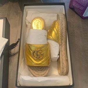 Gold & fun espadrille sandals